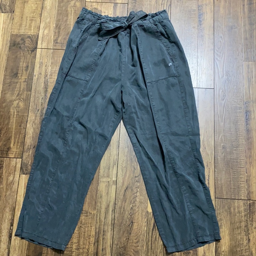 NWOT Aerie tie waist cargo pants